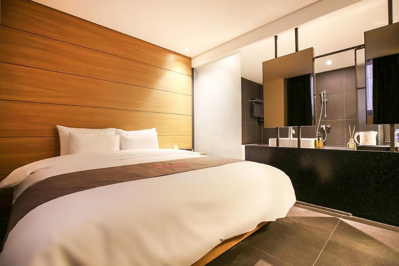 Hotel Flamingo Daejeon Luaran gambar