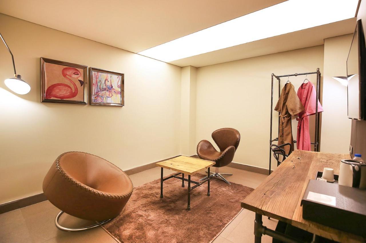 Hotel Flamingo Daejeon Luaran gambar